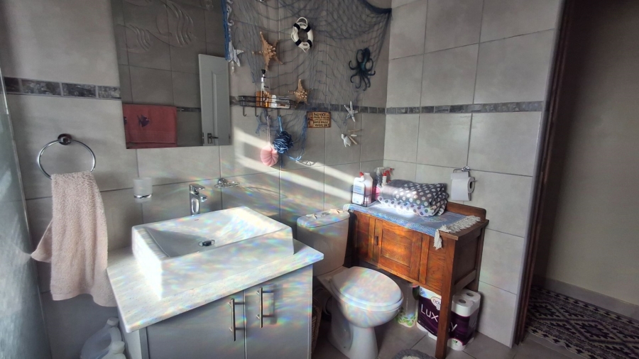4 Bedroom Property for Sale in Dana Bay Western Cape
